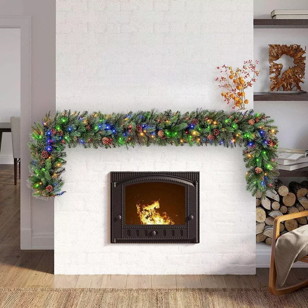 9’ Pre-lit LED With Twinkle Artificial Greenery Garland
