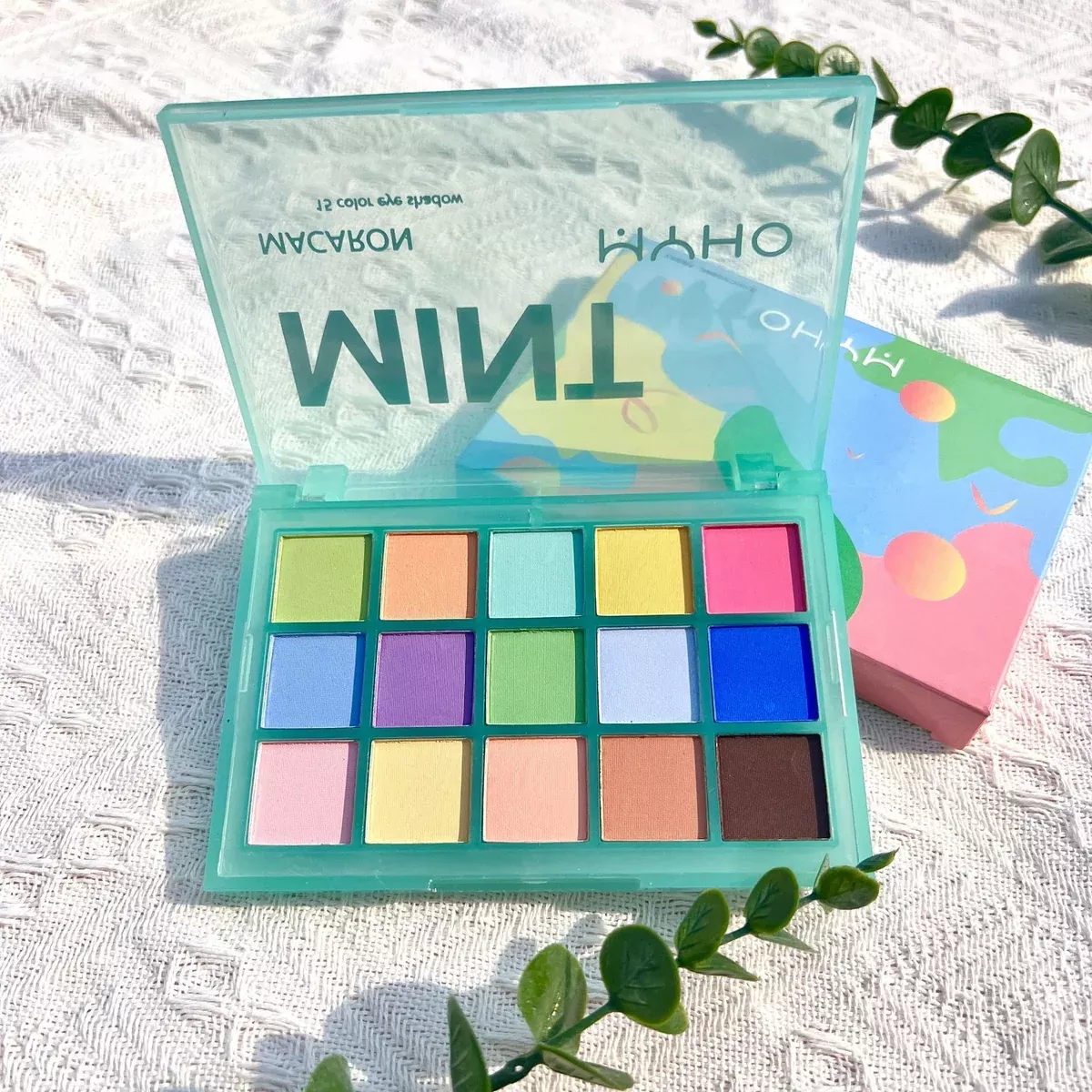 Dopamine 15-Color Eyeshadow Palette Waterproof And Dazzling Eyeshadow