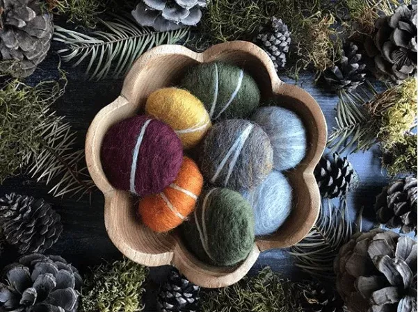 Felted Wool Pebbles: Autumn