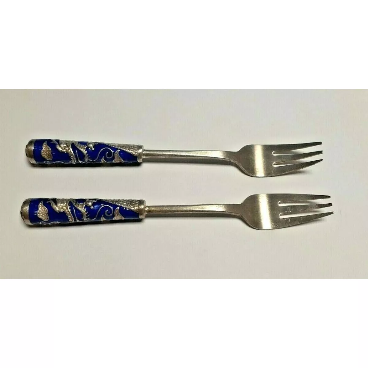 OLD STYLE STERLING SILVER Designed With Blue & Silver Dragon Fork set