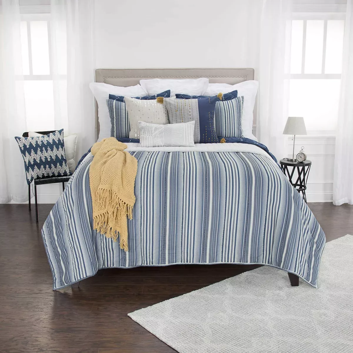 Rizzy Home | BQ4779 | 106"x92" Quilt