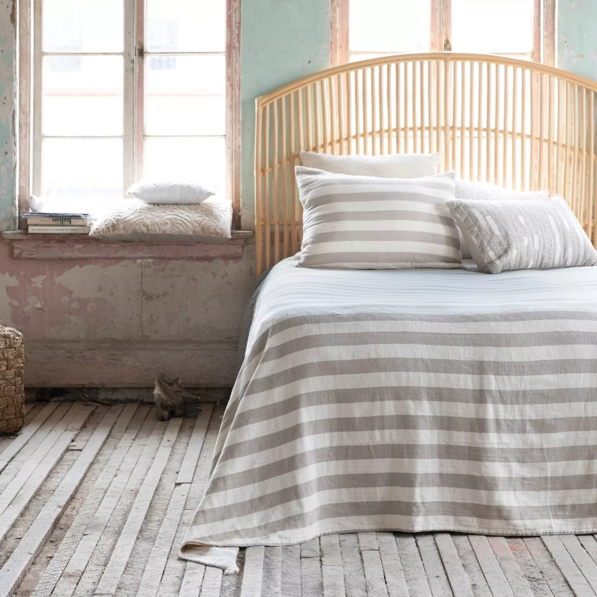 Striped Double Cloth Bed Set